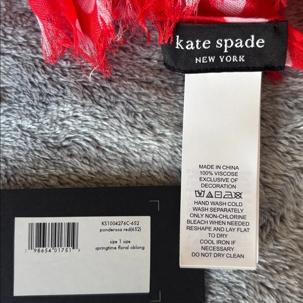 Kate Spade New York Springtime Floral Oblong Scarf in Ponderosa Red NWT